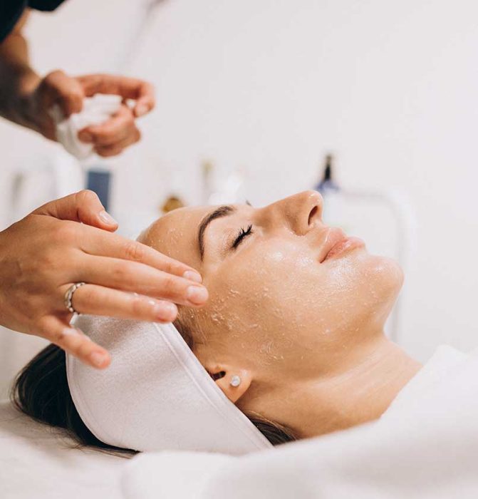 Personalized-Peels-for-Every-Skin-Type-